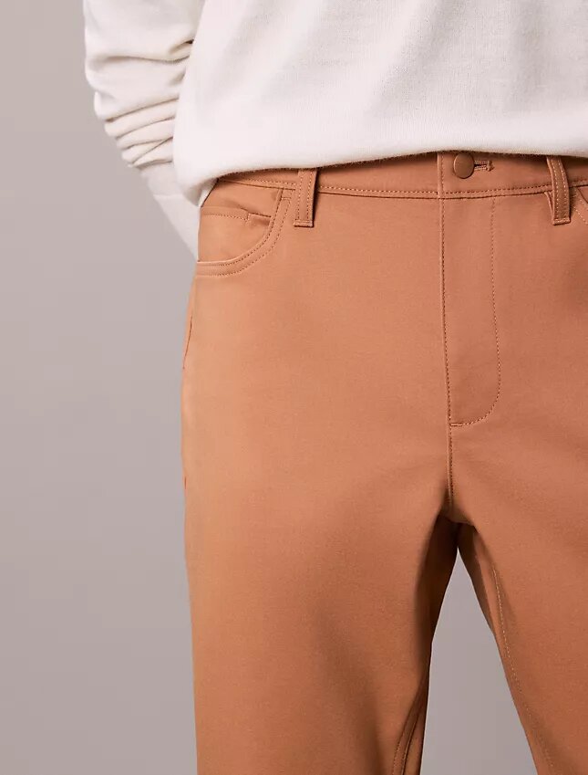 Pantaloni slim a 5 tasche Pantaloni slim a 5 tasche