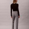 Pantaloni slim svasati in ponte Pantaloni slim svasati in ponte