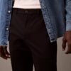 Pantaloni sportivi moderni in maglia Pantaloni sportivi moderni in maglia