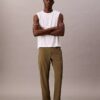 Pantaloni sportivi moderni in tessuto
