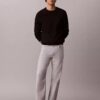 Pantaloni standard a 5 tasche, dritti ed elasticizzati Pantaloni standard a 5 tasche, dritti ed elasticizzati
