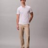 Pantaloni standard a 5 tasche, dritti ed elasticizzati Pantaloni standard a 5 tasche, dritti ed elasticizzati