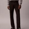 Pantaloni standard a 5 tasche, dritti ed elasticizzati Pantaloni standard a 5 tasche, dritti ed elasticizzati