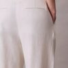 Pantaloni su misura a gamba larga in misto lino Pantaloni su misura a gamba larga in misto lino