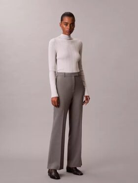 Pantaloni svasati sartoriali