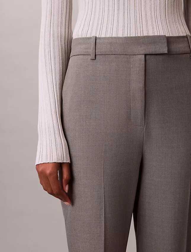 Pantaloni svasati sartoriali Pantaloni svasati sartoriali