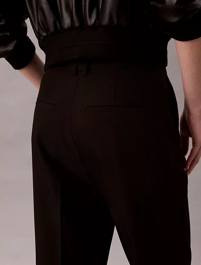 Pantaloni svasati sartoriali Pantaloni svasati sartoriali