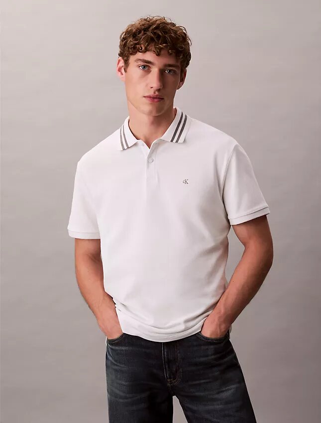 Polo classica con bordi in piqué e Monogram Polo classica con bordi in piqué e Monogram