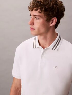 Polo classica con bordi in piqué e Monogram