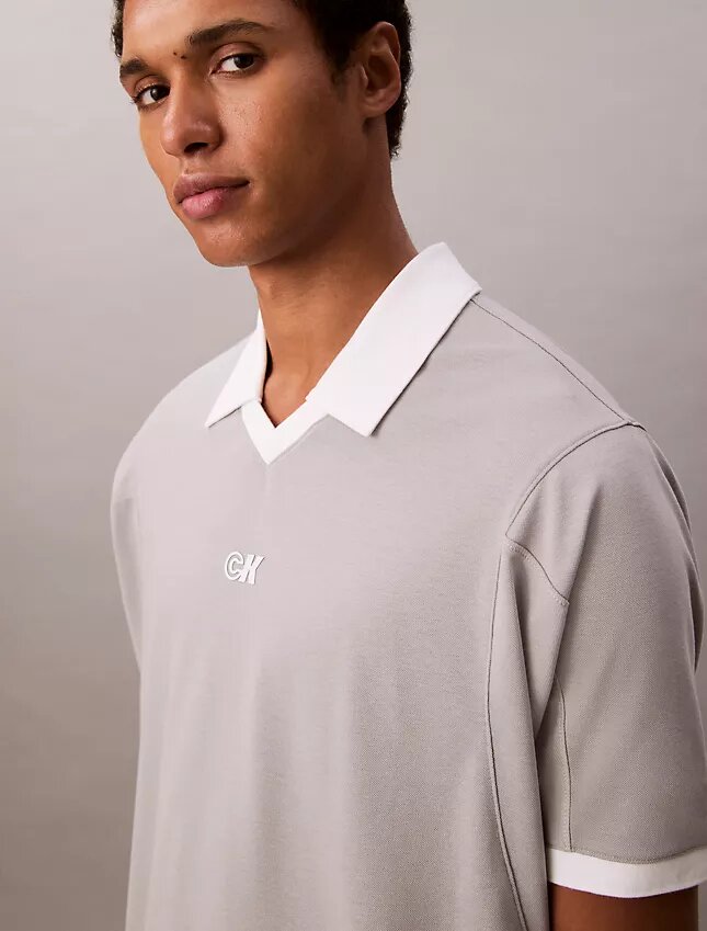Polo classica con logo Monogram sportivo Polo classica con logo Monogram sportivo