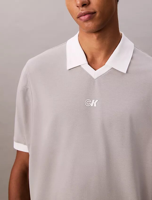 Polo classica con logo Monogram sportivo Polo classica con logo Monogram sportivo