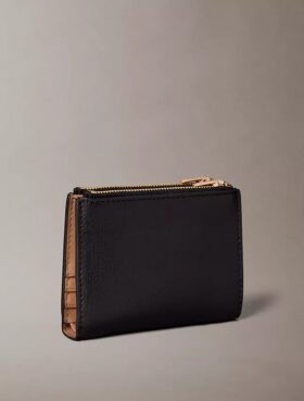 Portacarte con doppio zip e logo in lamina