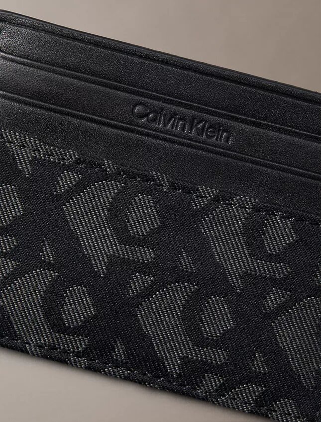 Portacarte con monogramma su tutta la superficie Portacarte con monogramma su tutta la superficie