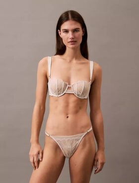 Reggiseno a balconcino Unlined in pizzo floreale nero CK Black