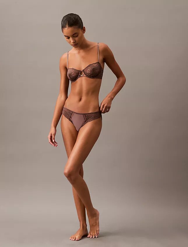 Reggiseno a balconcino Unlined in pizzo floreale nero CK Black Reggiseno a balconcino Unlined in pizzo floreale nero CK Black