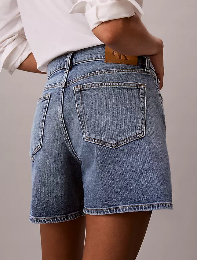 Shorts a trapezio in Denim Shorts a trapezio in Denim