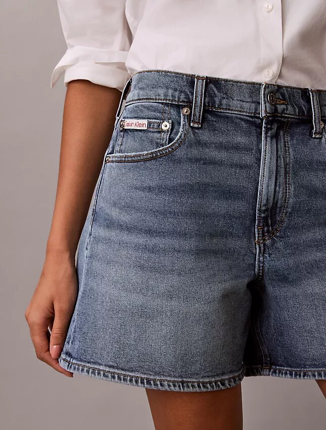 Shorts a trapezio in Denim Shorts a trapezio in Denim