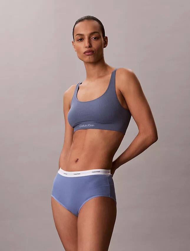 Slip a vita alta in cotone elasticizzato a costine Slip a vita alta in cotone elasticizzato a costine