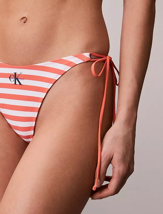 Slip bikini con monogramma grafico e lacci laterali Slip bikini con monogramma grafico e lacci laterali