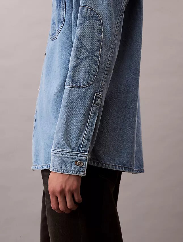 Sovracamicia in Denim con emblema anni ’90 Sovracamicia in Denim con emblema anni ’90