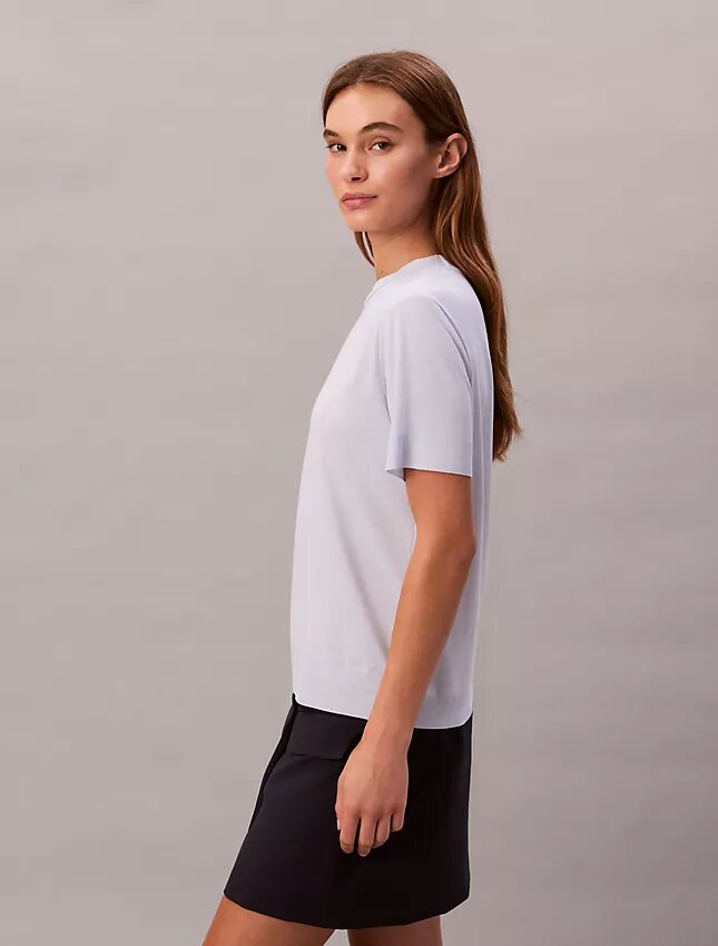 T-shirt a collo alto in maglia fine T-shirt a collo alto in maglia fine