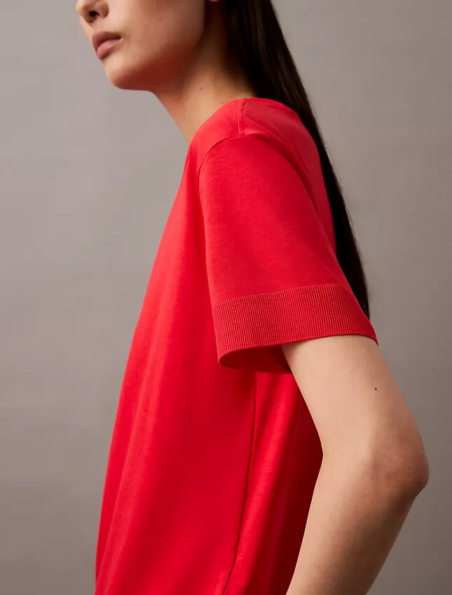 T-shirt a collo alto in maglia fine T-shirt a collo alto in maglia fine