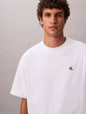 T-shirt a girocollo dal taglio comodo con logo d’archivio