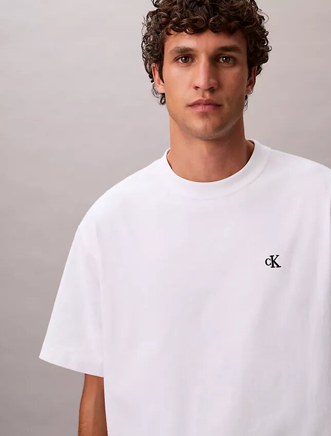 T-shirt a girocollo dal taglio comodo con logo d’archivio T-shirt a girocollo dal taglio comodo con logo d’archivio