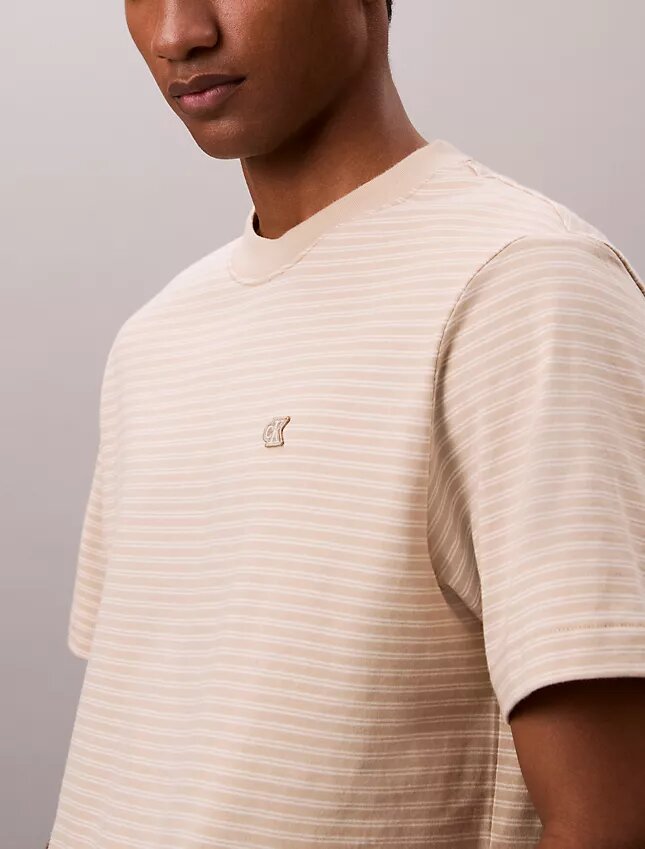 T-shirt a righe dal taglio comodo T-shirt a righe dal taglio comodo