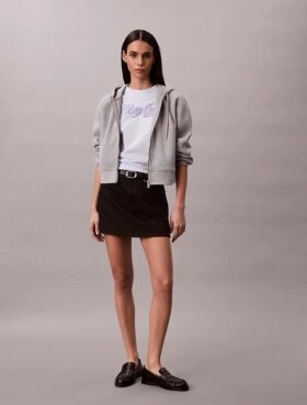 T-shirt boxy con logo in rilievo