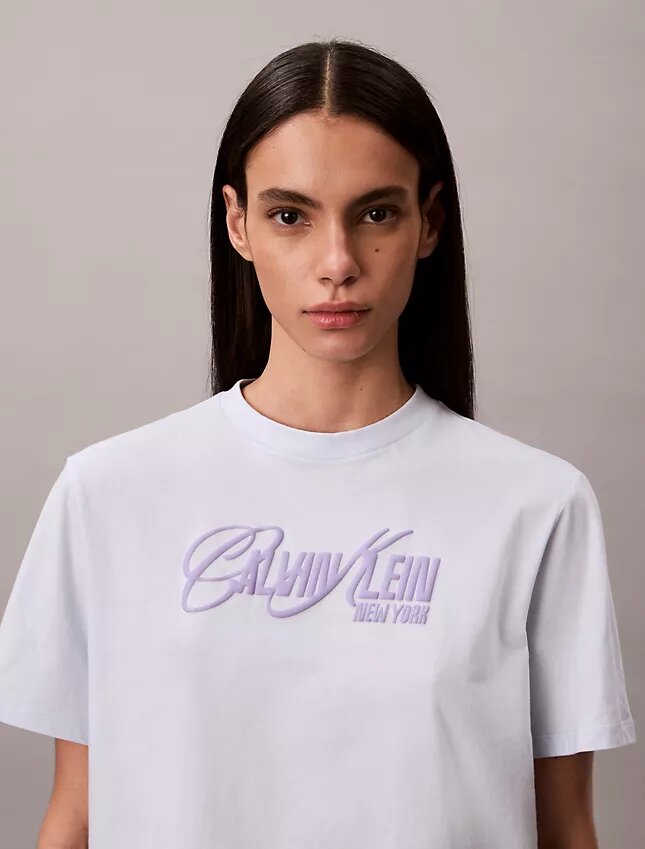 T-shirt boxy con logo in rilievo T-shirt boxy con logo in rilievo