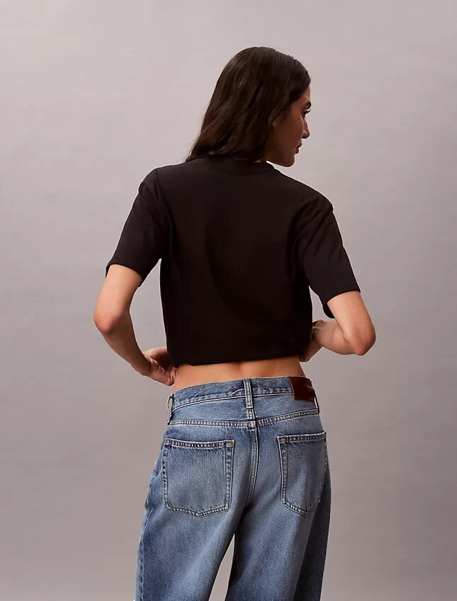 T-shirt boxy con logo in rilievo T-shirt boxy con logo in rilievo