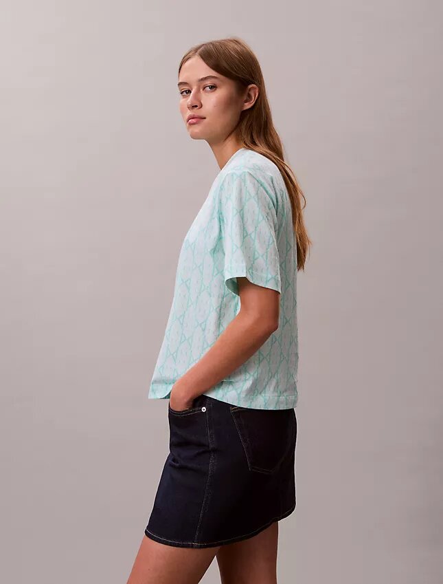 T-shirt boxy con Monogram su tutta la superficie T-shirt boxy con Monogram su tutta la superficie