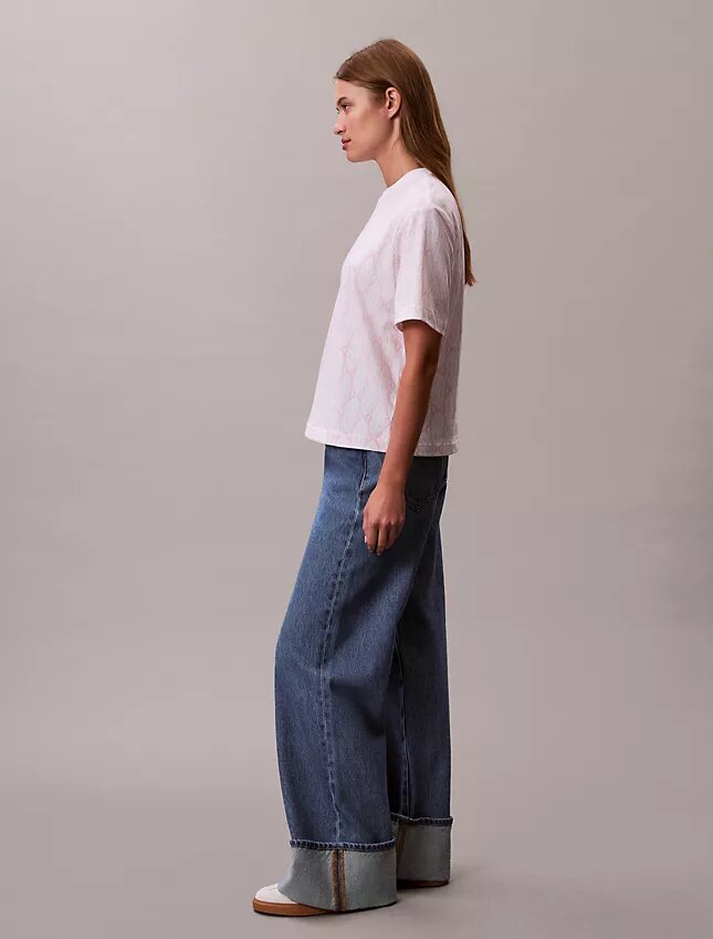 T-shirt boxy con Monogram su tutta la superficie T-shirt boxy con Monogram su tutta la superficie