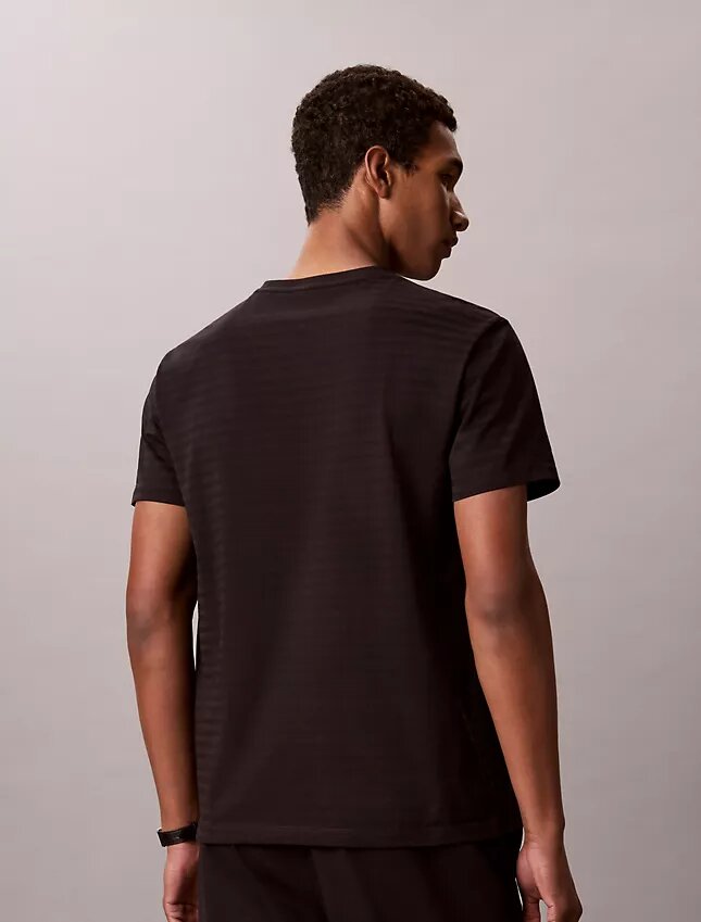T-shirt classica a righe T-shirt classica a righe