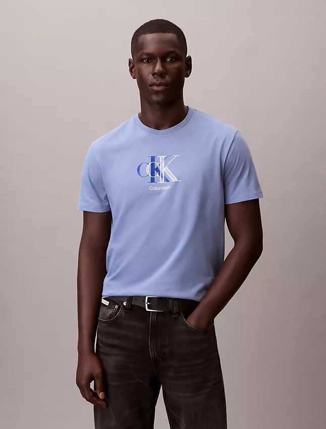 T-shirt classica con grafica a doppio Monogram T-shirt classica con grafica a doppio Monogram