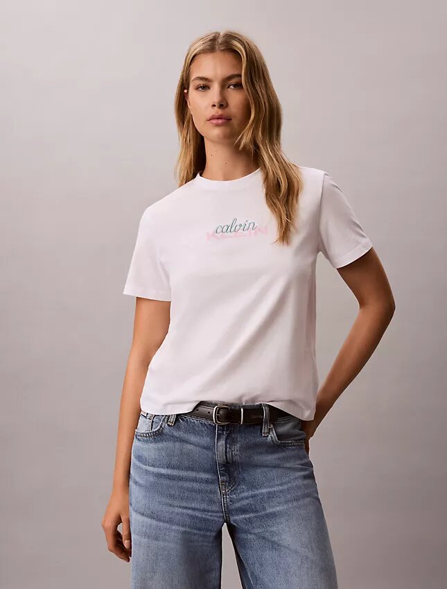 T-shirt classica con grafica a strati del logo T-shirt classica con grafica a strati del logo