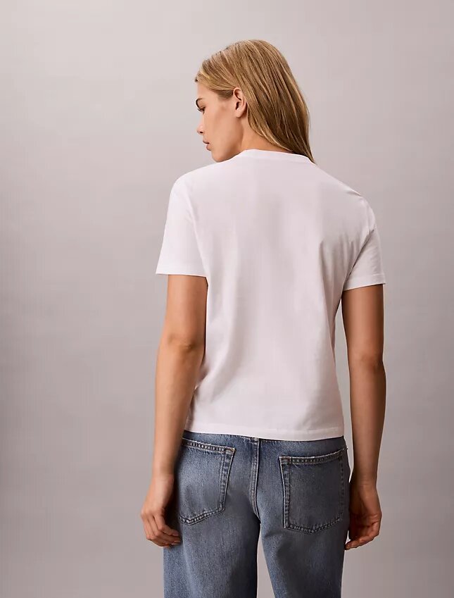 T-shirt classica con grafica a strati del logo T-shirt classica con grafica a strati del logo