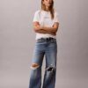 T-shirt classica con grafica a strati del logo T-shirt classica con grafica a strati del logo