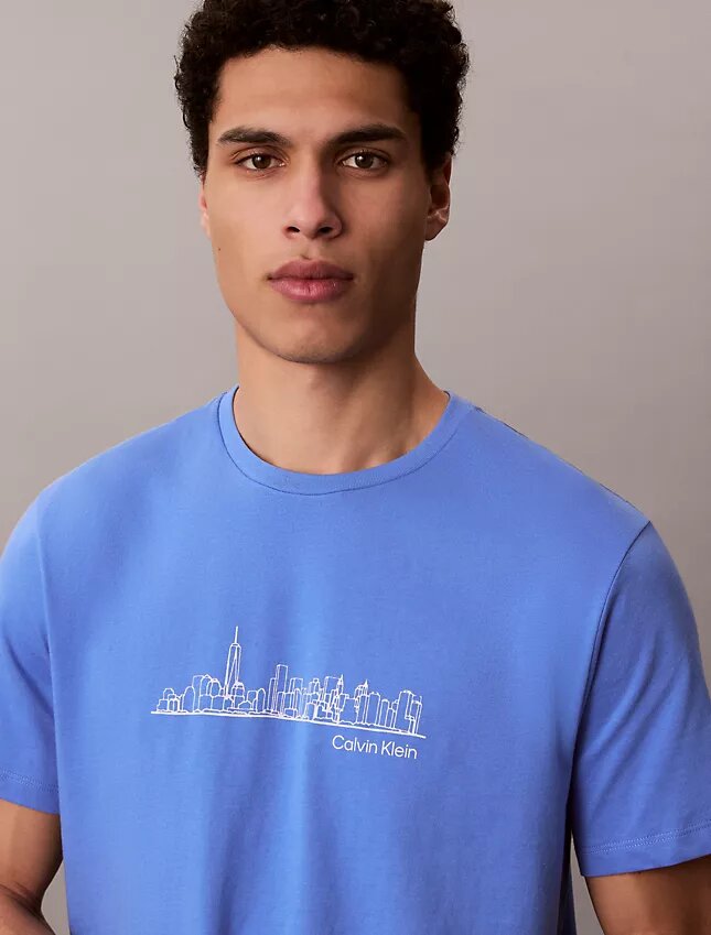 T-shirt classica con grafica City Skyline T-shirt classica con grafica City Skyline