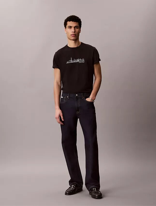 T-shirt classica con grafica City Skyline T-shirt classica con grafica City Skyline
