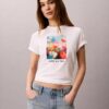 T-shirt classica con grafica floreale T-shirt classica con grafica floreale