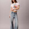 T-shirt classica con grafica floreale T-shirt classica con grafica floreale