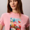 T-shirt classica con grafica floreale T-shirt classica con grafica floreale