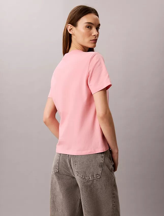T-shirt classica con grafica floreale T-shirt classica con grafica floreale