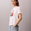 T-shirt classica con grafica floreale T-shirt classica con grafica floreale