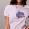 T-shirt classica con grafica floreale sfocata T-shirt classica con grafica floreale sfocata