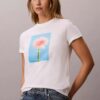 T-shirt classica con grafica margherita T-shirt classica con grafica margherita