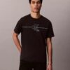 T-shirt classica con grafica Monogram Line T-shirt classica con grafica Monogram Line