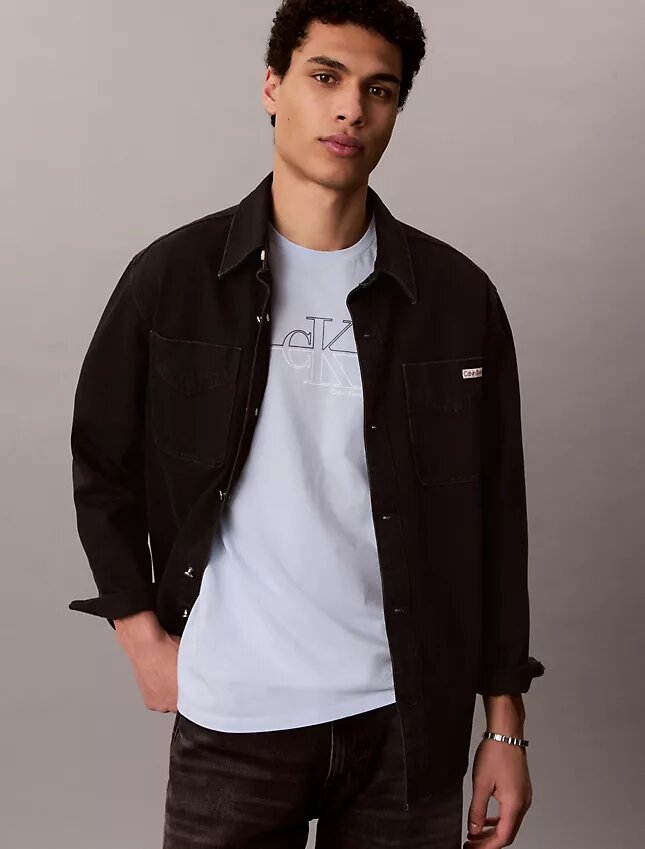 T-shirt classica con grafica Monogram Line T-shirt classica con grafica Monogram Line